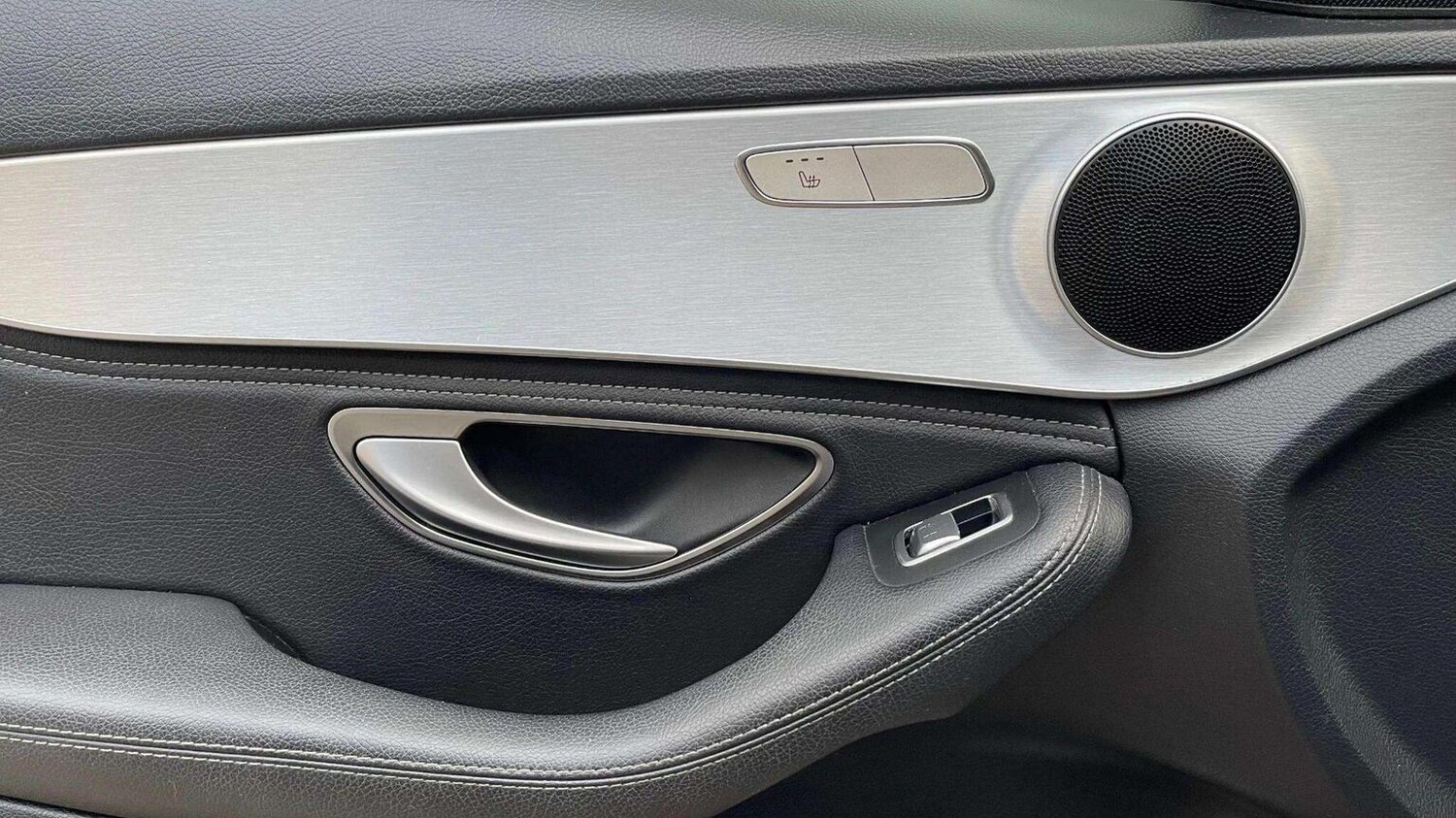 Used Mercedes-Benz C Class 2014 for sale - 78070532: Photo 36