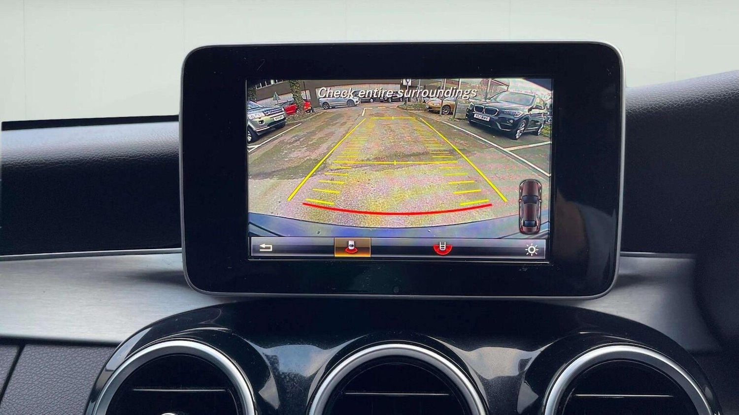 Used Mercedes-Benz C Class 2014 for sale - 78070532: Photo 38