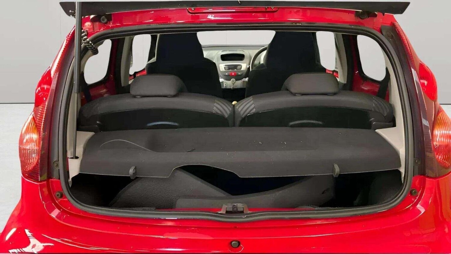 Used Peugeot 107 2012 for sale - 78070302: Photo 10