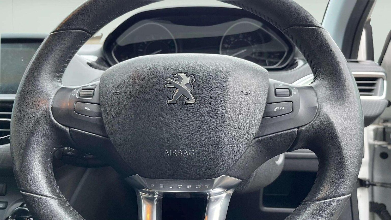 Used Peugeot 208 2016 for sale - 78070315: Photo 29