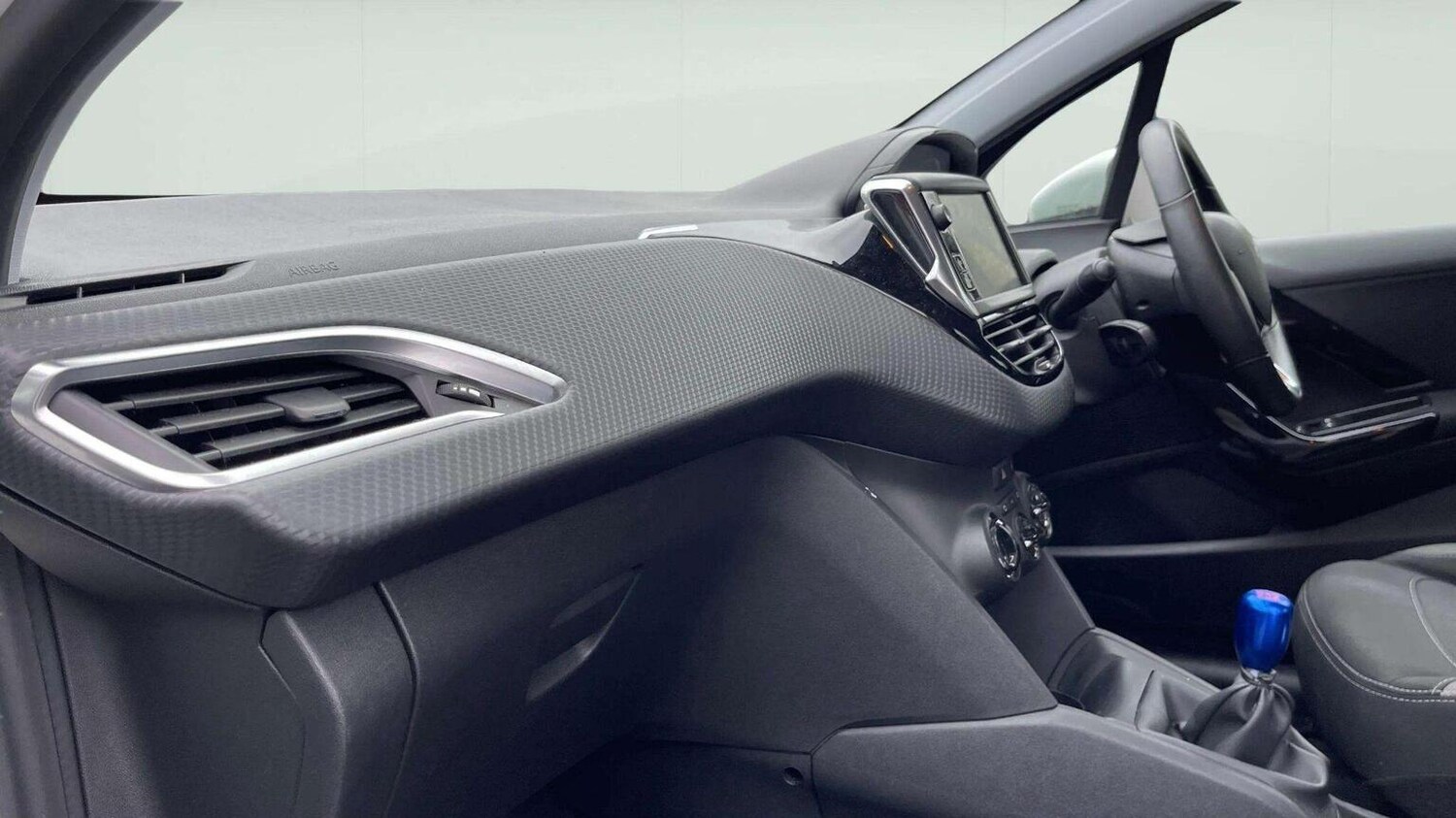 Used Peugeot 208 2016 for sale - 78070315: Photo 39