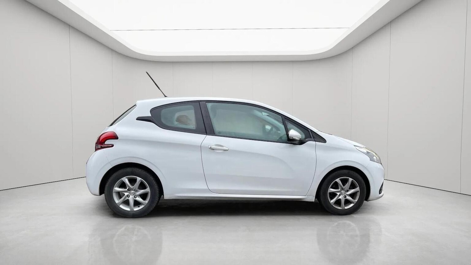 Used Peugeot 208 2016 for sale - 78070315: Photo 7