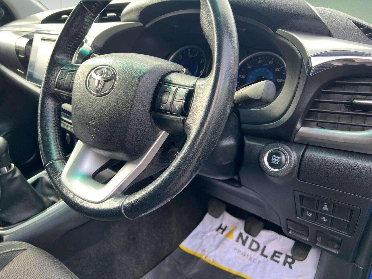 Used Toyota Hilux 2018 for sale - 78070593: Photo 14