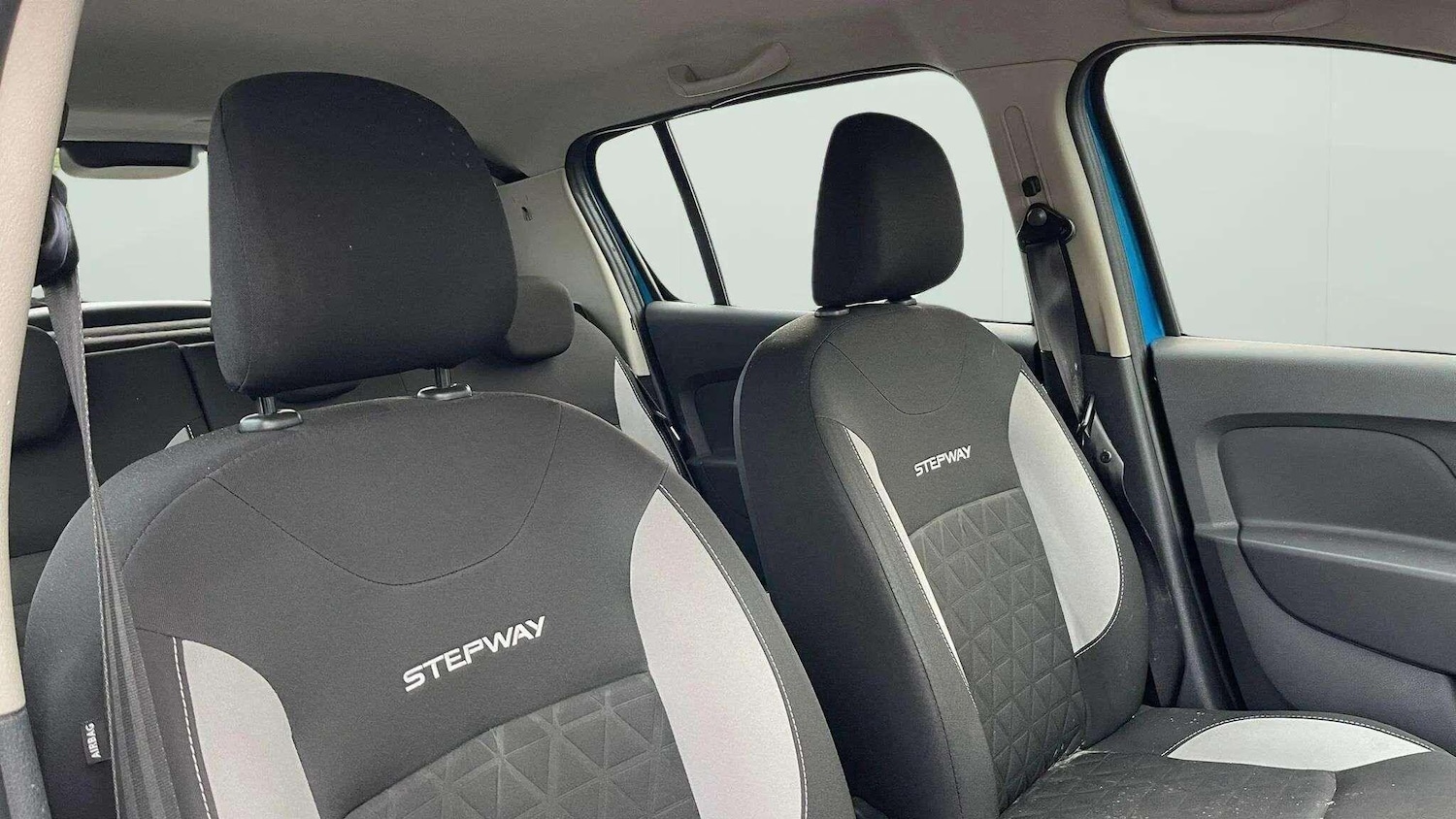 Used Dacia Sandero Stepway 2014 for sale - 78171125: Photo 13