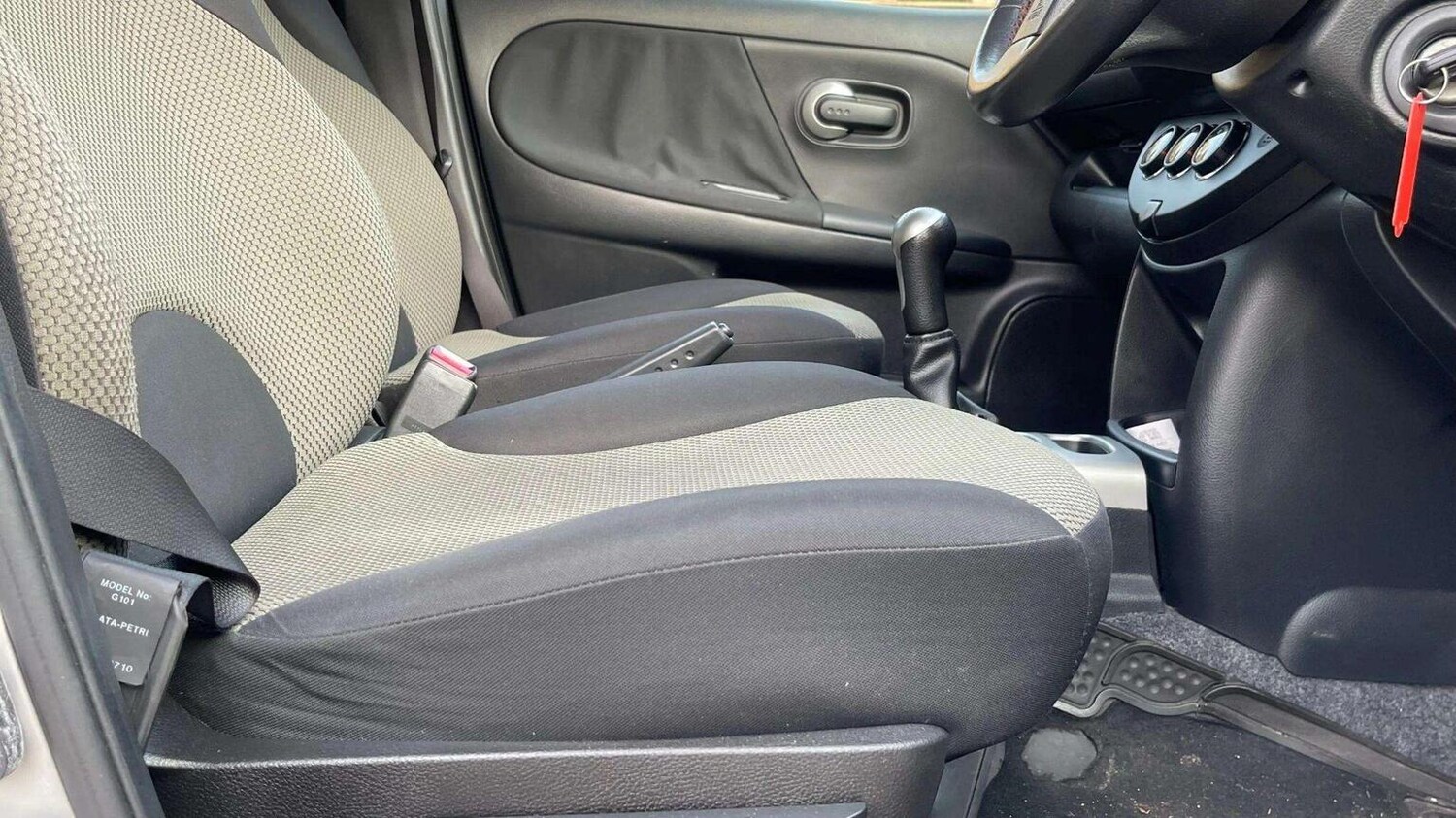 Used Nissan Note 2011 for sale - 78070361: Photo 14