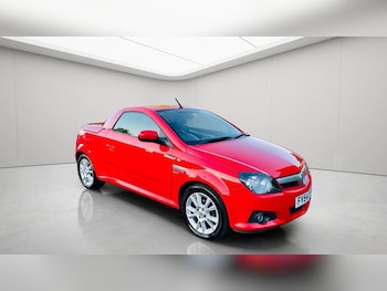 Used Vauxhall Tigra 2004 for sale - 78813107: Photo