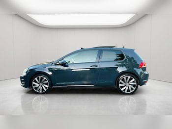 Used Volkswagen Golf 2017 for sale - 79373995: Photo