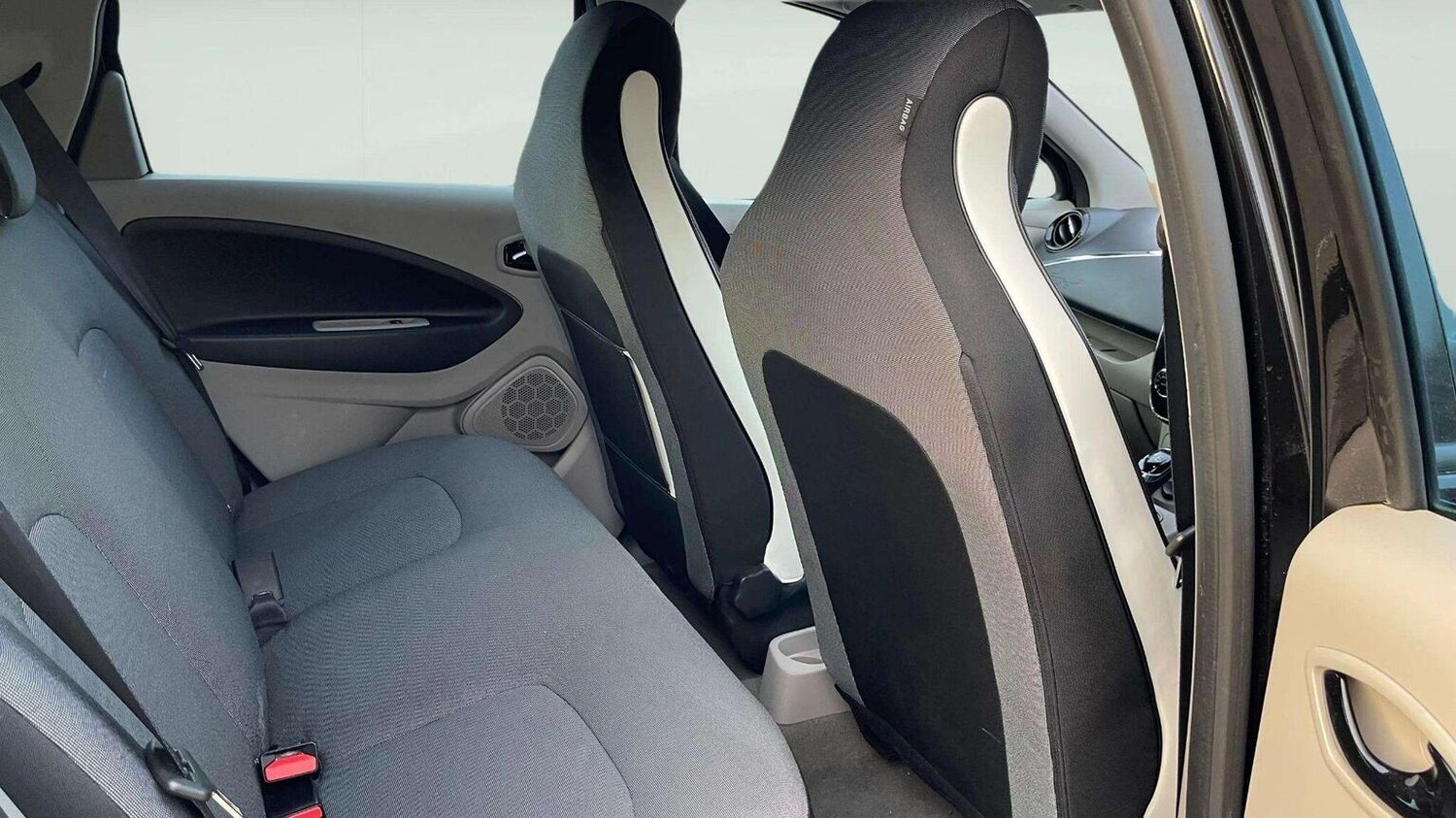 Used Renault Zoe 2014 for sale - 78070523: Photo 17