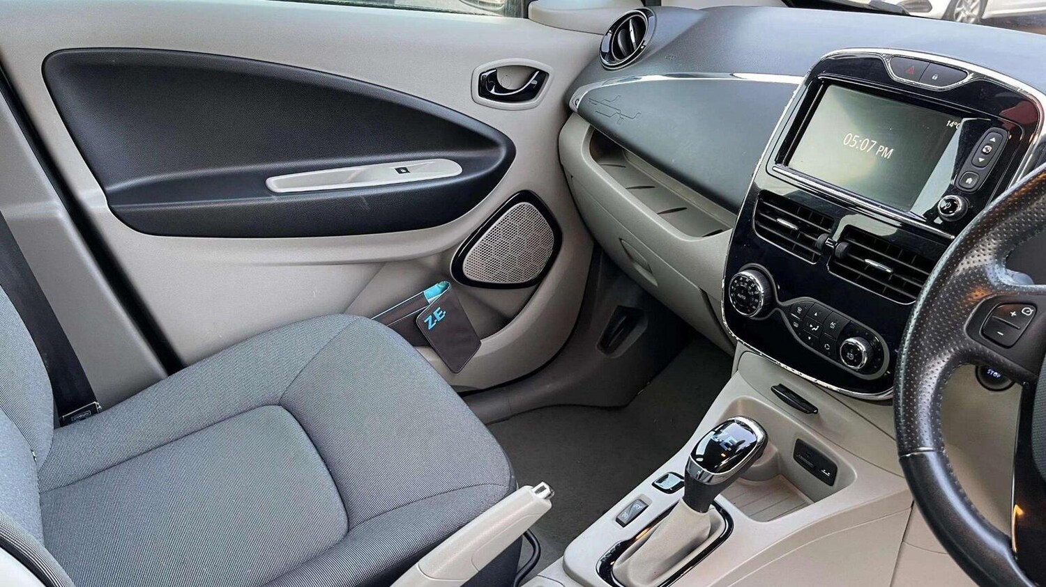 Used Renault Zoe 2014 for sale - 78070523: Photo 29