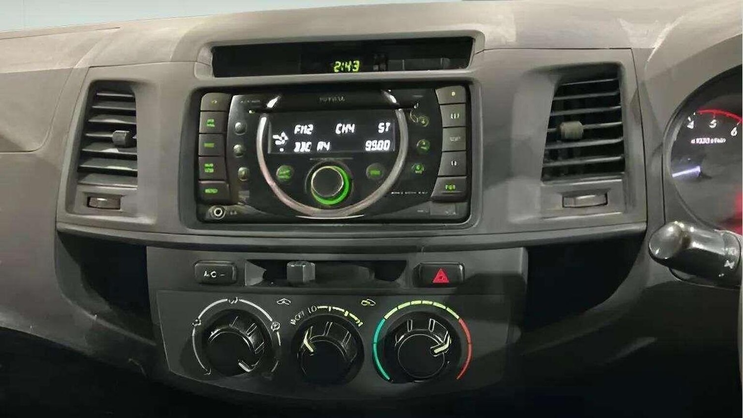 Used Toyota Hilux 2014 for sale - 78070518: Photo 12