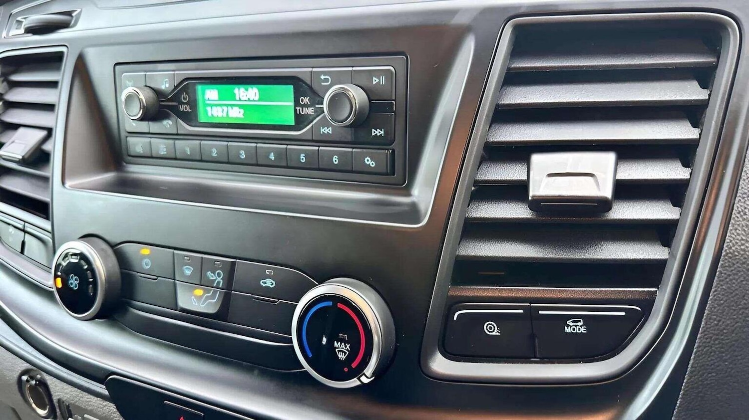 Used Ford Transit Custom 2020 for sale - 78070343: Photo 30