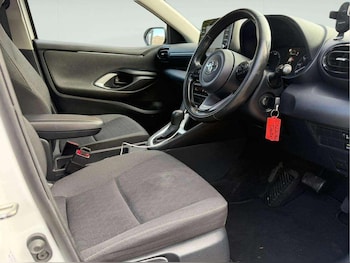 Used Toyota Yaris 2022 for sale - 79401575: Photo