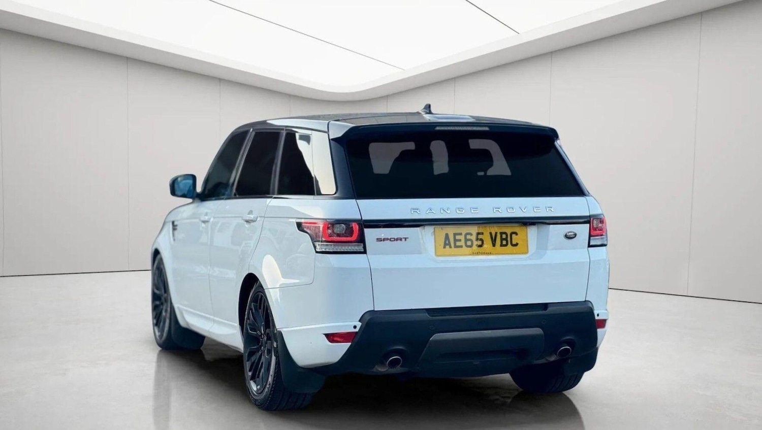 Used Land Rover Range Rover Sport for sale - 78085905: Photo 2