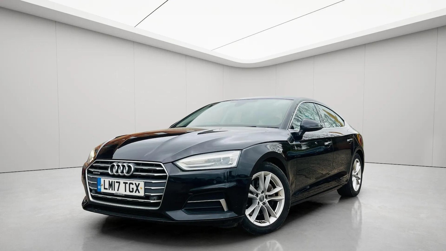 Used Audi A5 2017 for sale - 78204523: Photo 3