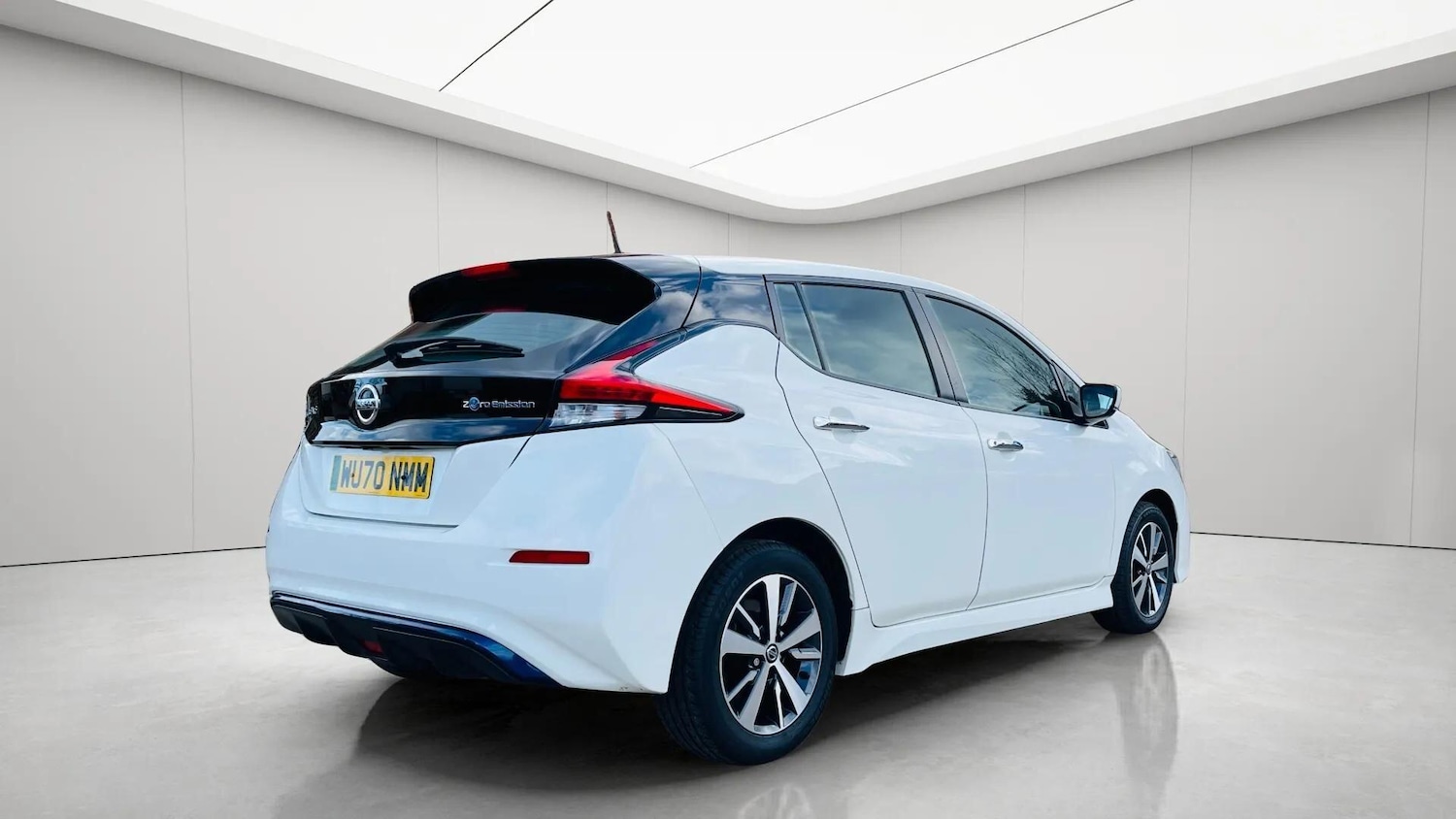 Used Nissan Leaf 2020 for sale - 78085955: Photo 11