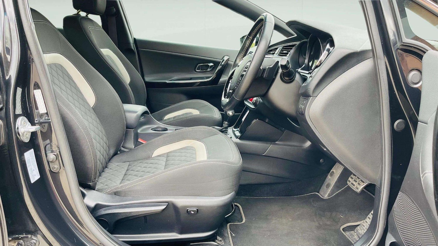 Used Kia Ceed 2017 for sale - 78204491: Photo 26