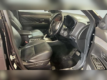 Used Mitsubishi Outlander 2018 for sale - 78347341: Photo