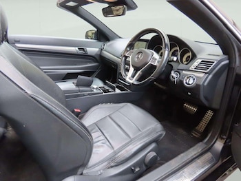 Used Mercedes-Benz E Class 2014 for sale - 78813118: Photo