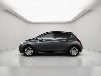 Used Peugeot 208 2017 for sale - 78892210: Photo