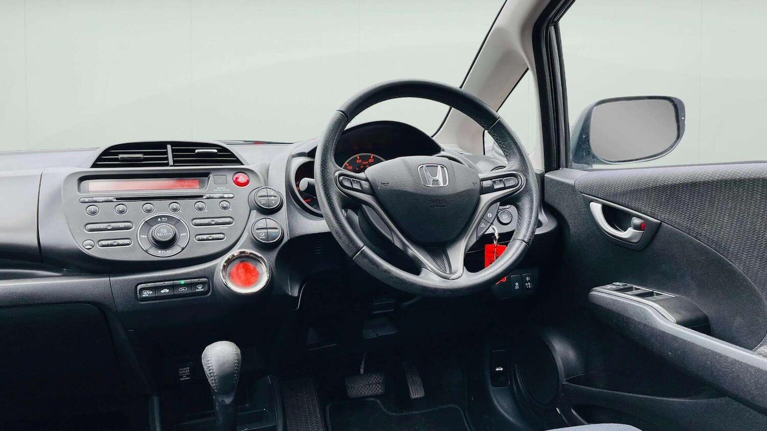 Used Honda Jazz 2015 for sale - 78070364: Photo 14