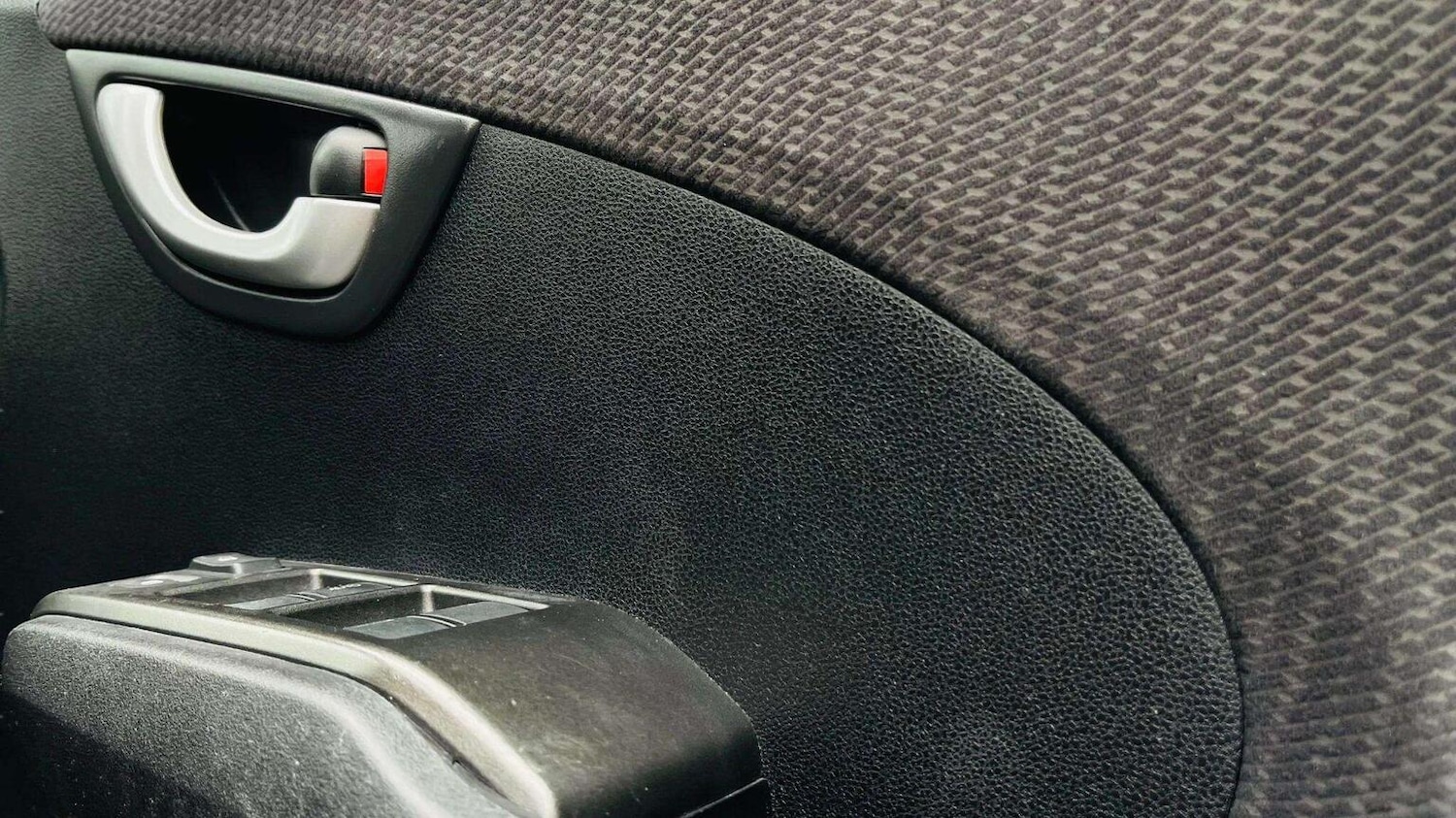 Used Honda Jazz 2015 for sale - 78070364: Photo 27