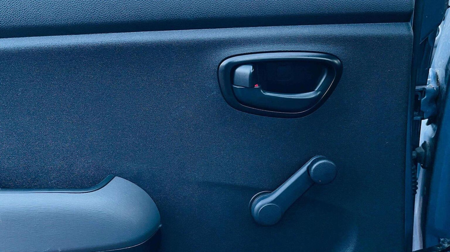 Used Hyundai i10 2013 for sale - 78070334: Photo 25