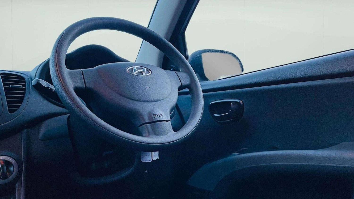 Used Hyundai i10 2013 for sale - 78070334: Photo 30