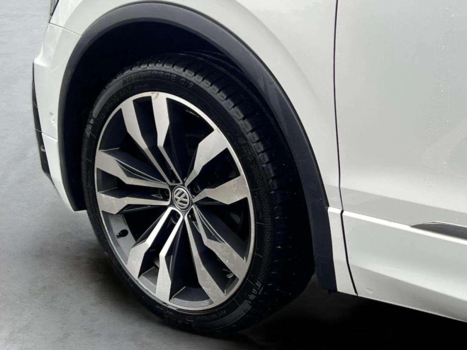 Used Volkswagen Tiguan 2017 for sale - 78070323: Photo 24