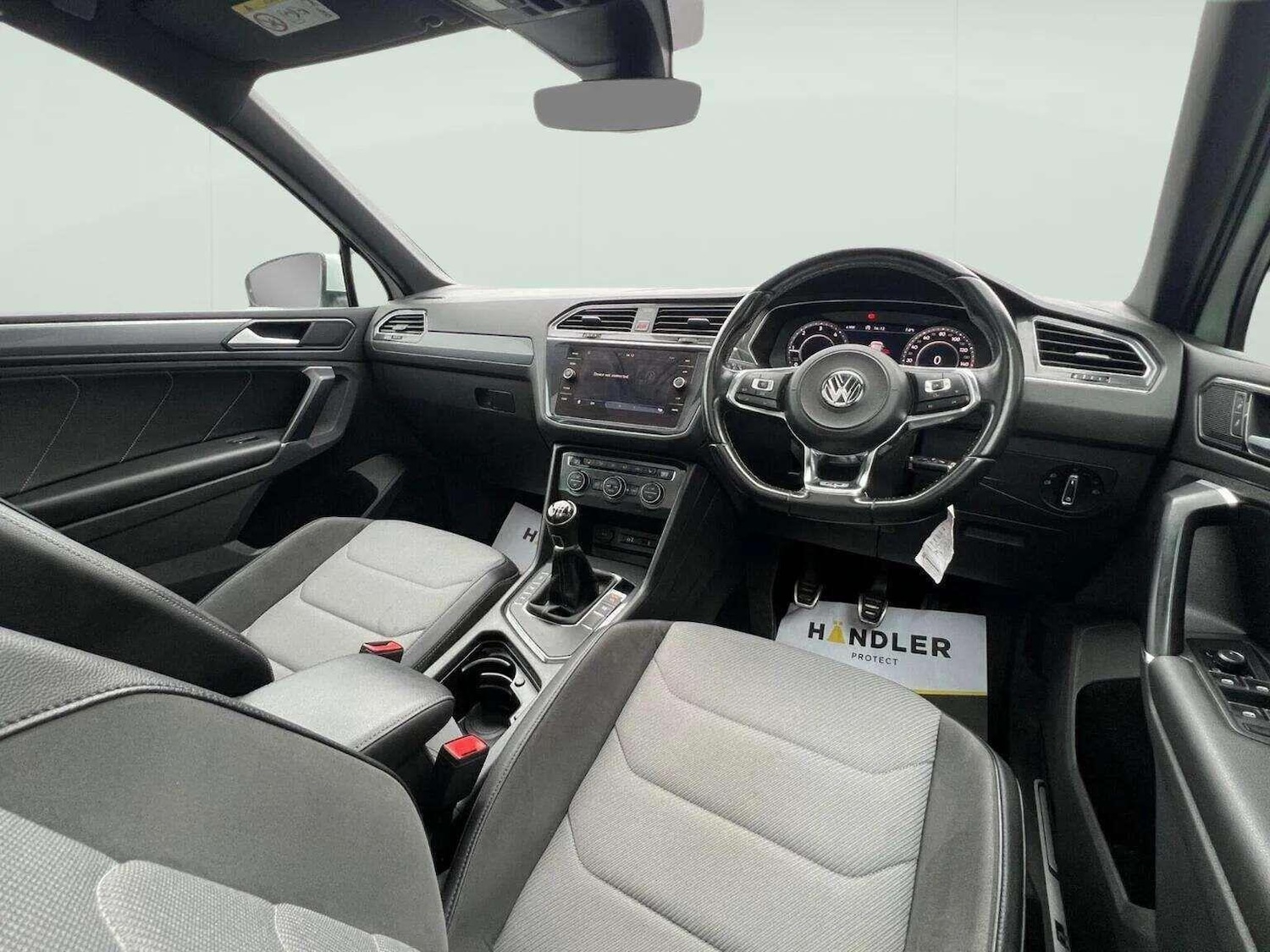 Used Volkswagen Tiguan 2017 for sale - 78070323: Photo 6