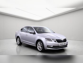 Used Skoda Octavia 2019 for sale - 78946595: Photo