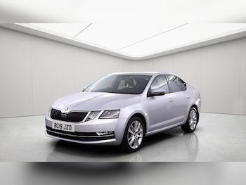 Used Skoda Octavia 2019 for sale - 78946595: Photo
