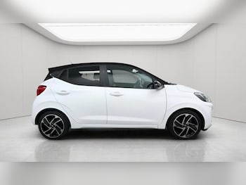 Used Hyundai i10 2021 for sale - 78933550: Photo