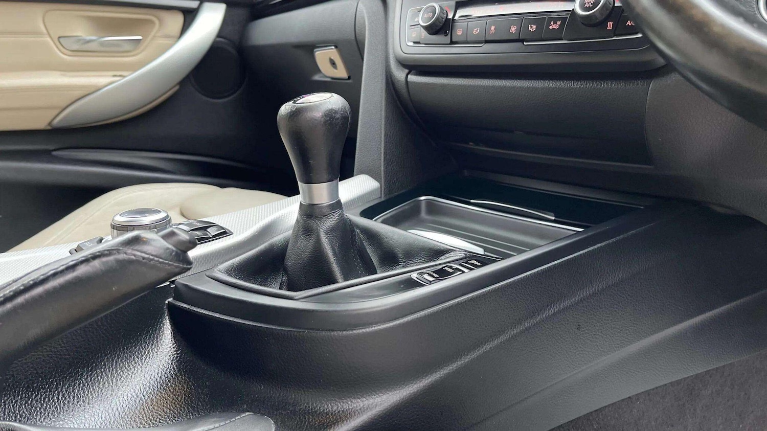 Used BMW 3 Series 2015 for sale - 78171231: Photo 13