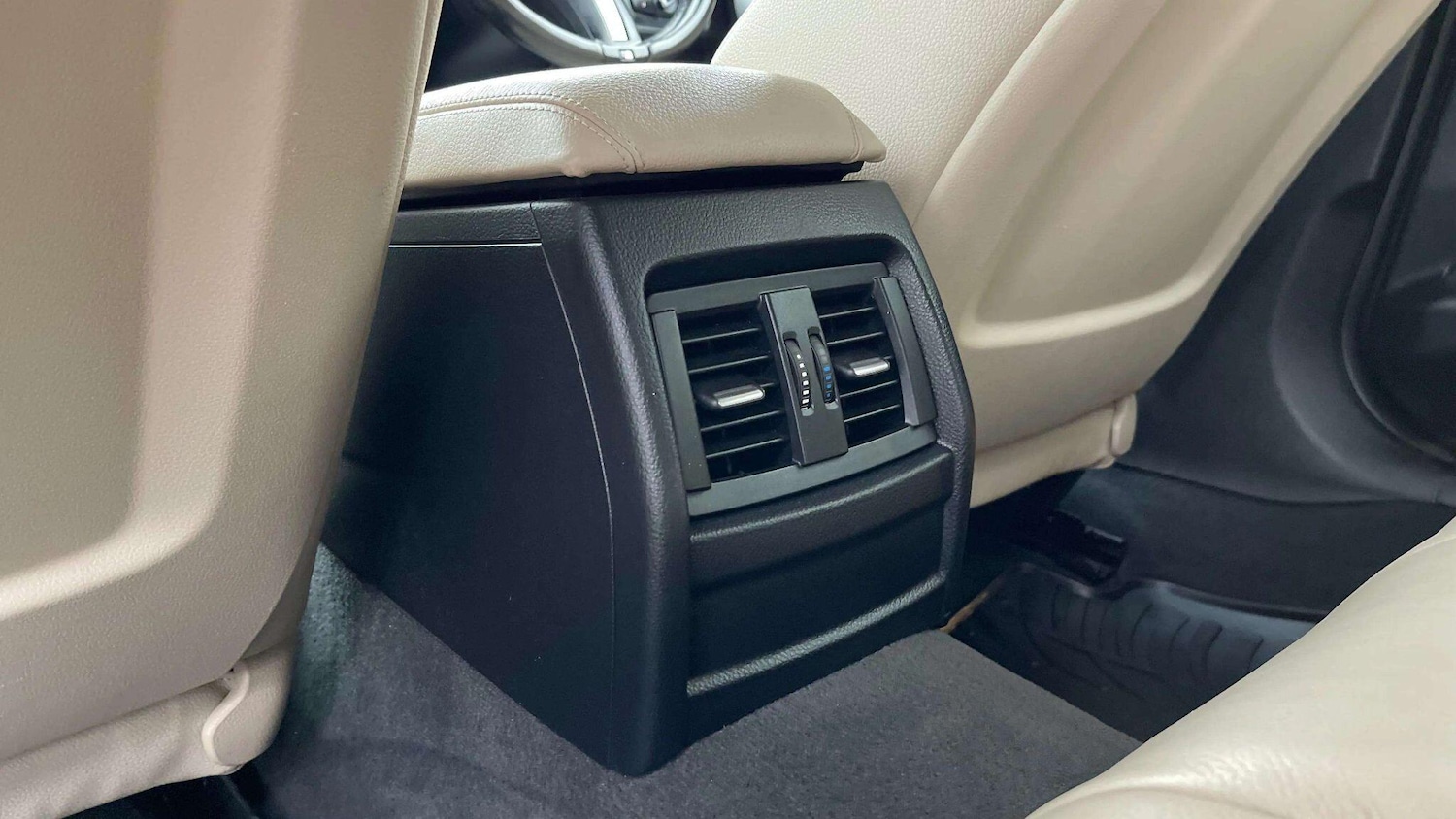 Used BMW 3 Series 2015 for sale - 78171231: Photo 35