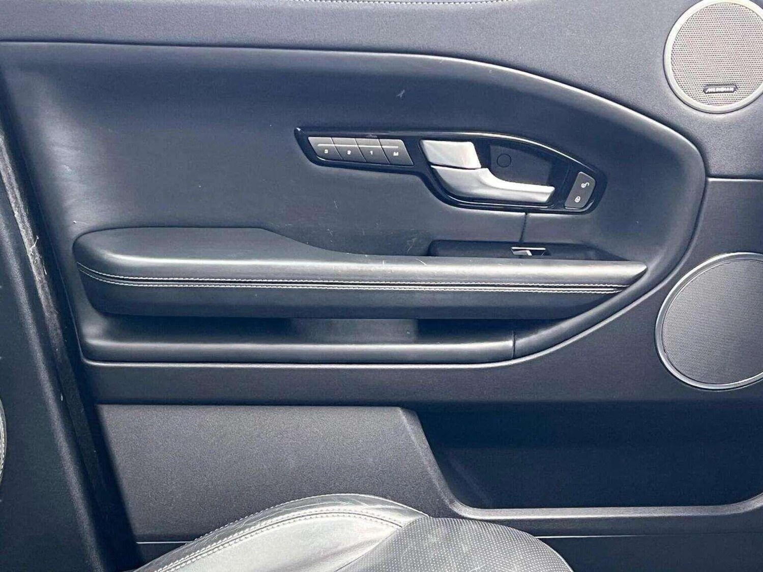 Used Land Rover Range Rover Evoque 2016 for sale - 78157628: Photo 32