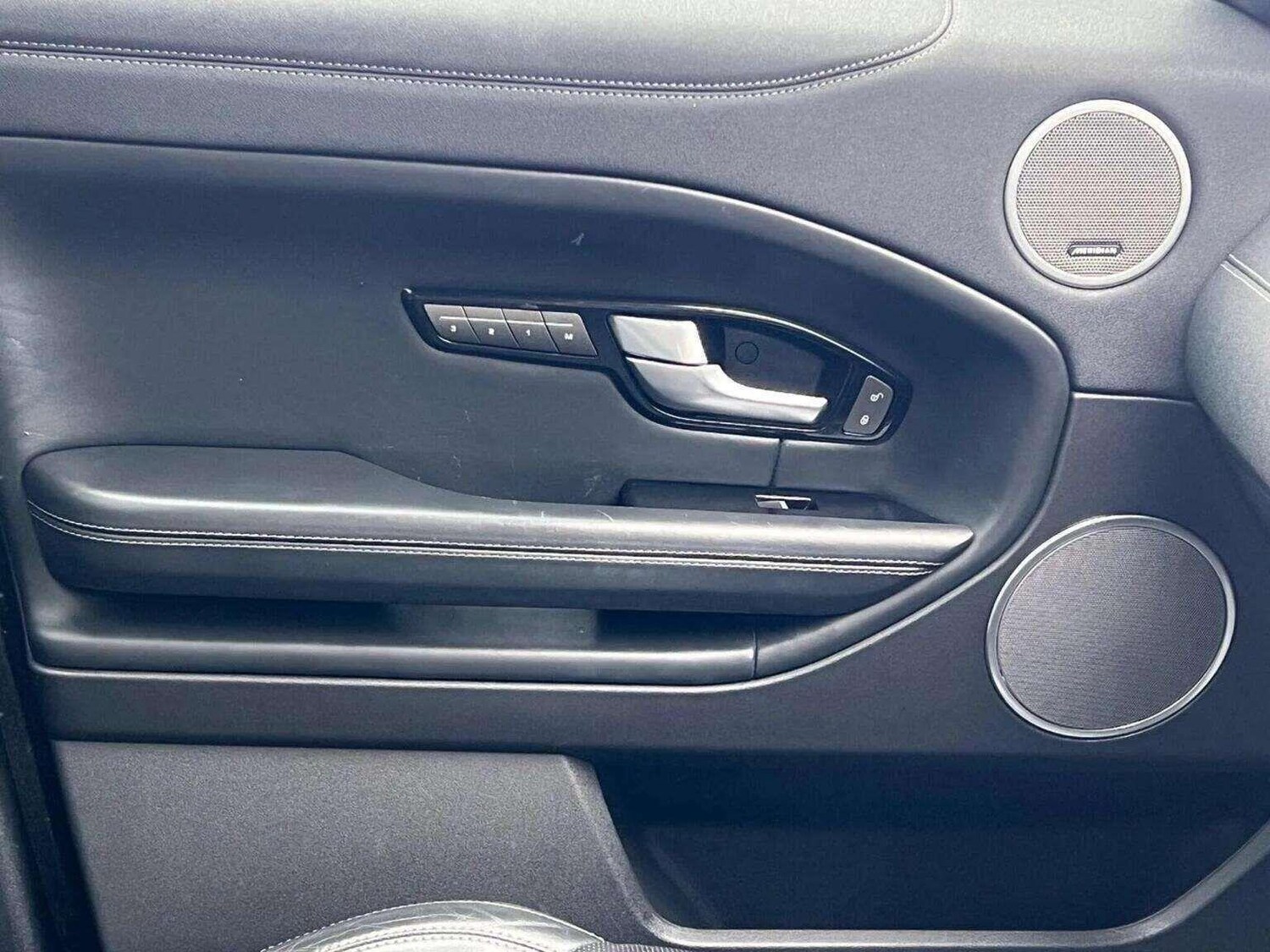 Used Land Rover Range Rover Evoque 2016 for sale - 78157628: Photo 33