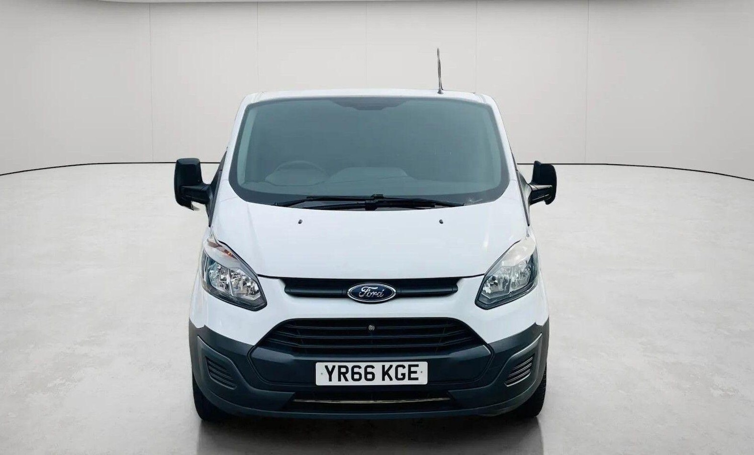 Used Ford Transit Custom 2016 for sale - 78170080: Photo 2