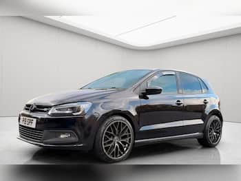Used Volkswagen Polo 2015 for sale - 79622171: Photo