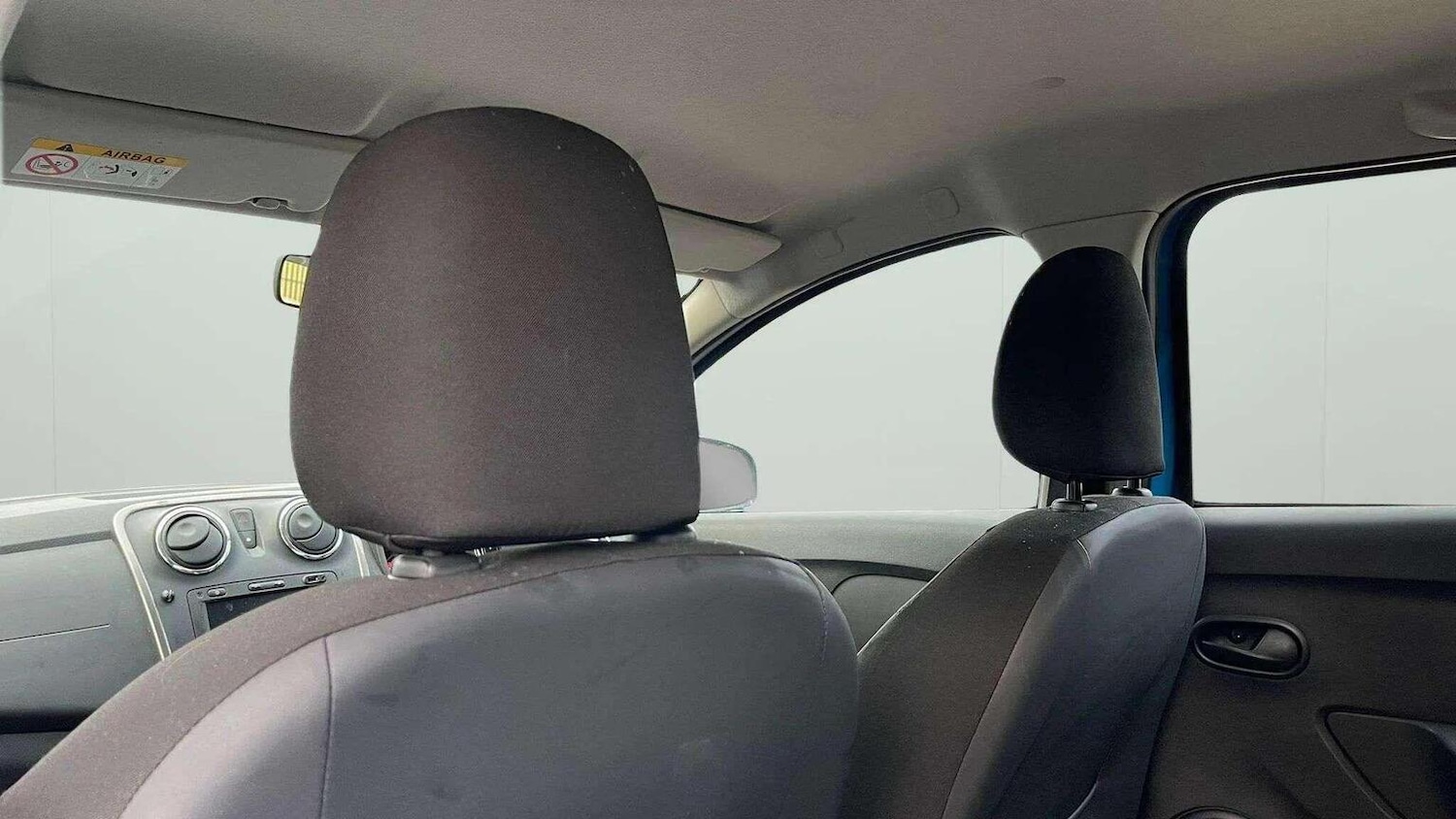 Used Dacia Sandero Stepway 2014 for sale - 78070429: Photo 23