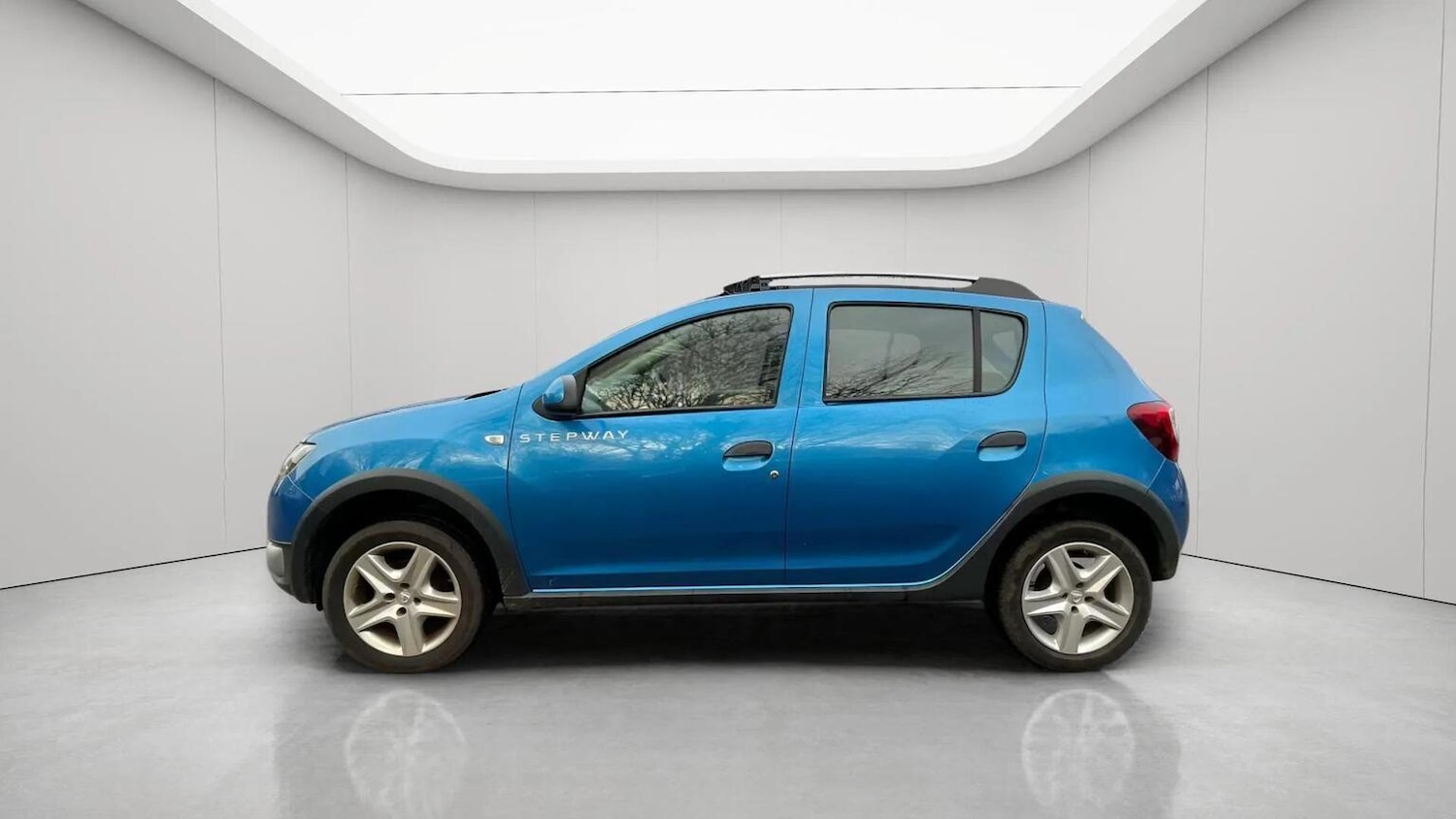 Used Dacia Sandero Stepway 2014 for sale - 78070429: Photo 6