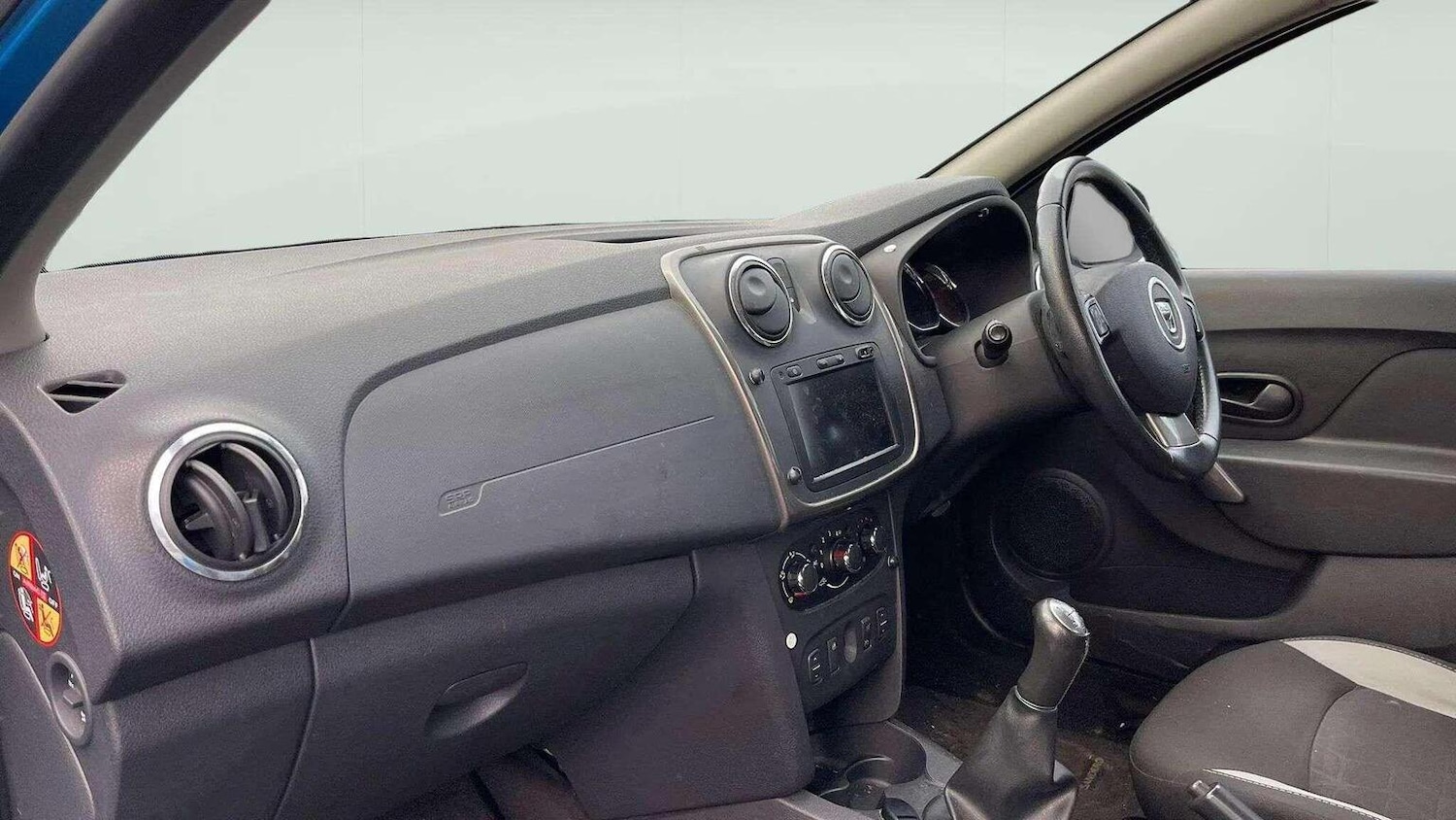 Used Dacia Sandero Stepway 2014 for sale - 78070429: Photo 9