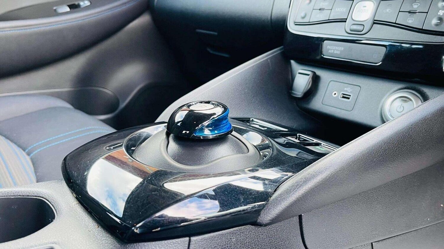 Used Nissan Leaf 2020 for sale - 78070461: Photo 14