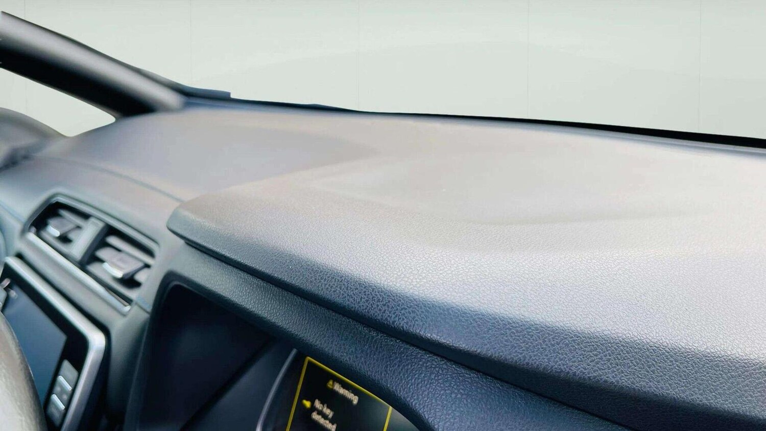 Used Nissan Leaf 2020 for sale - 78070461: Photo 15