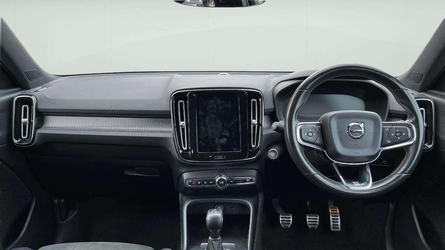 Used Volvo XC40 2018 for sale - 78070558: Photo 16