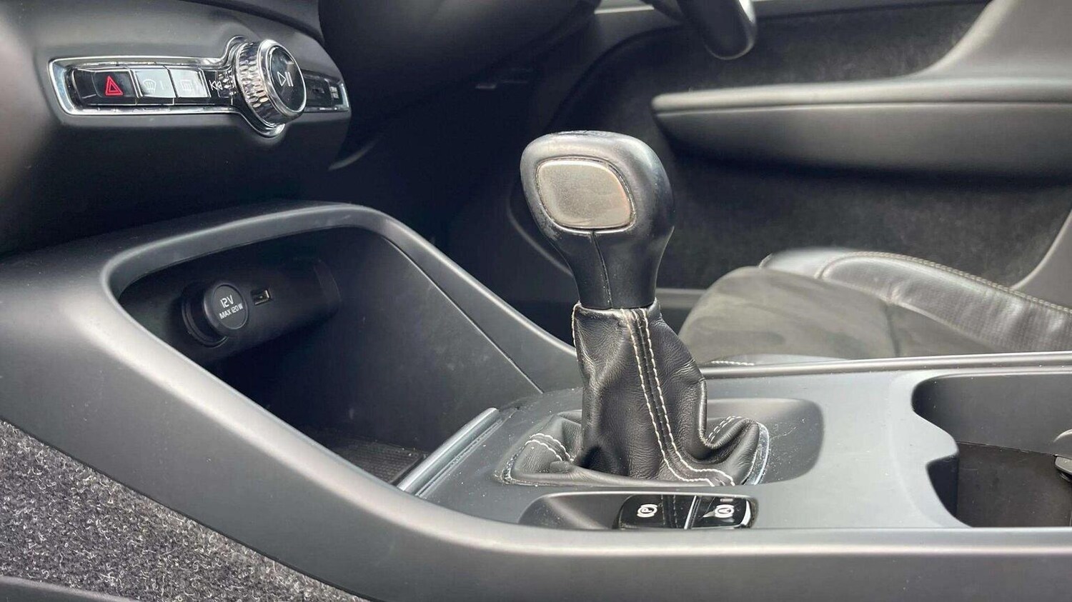 Used Volvo XC40 2018 for sale - 78070558: Photo 21