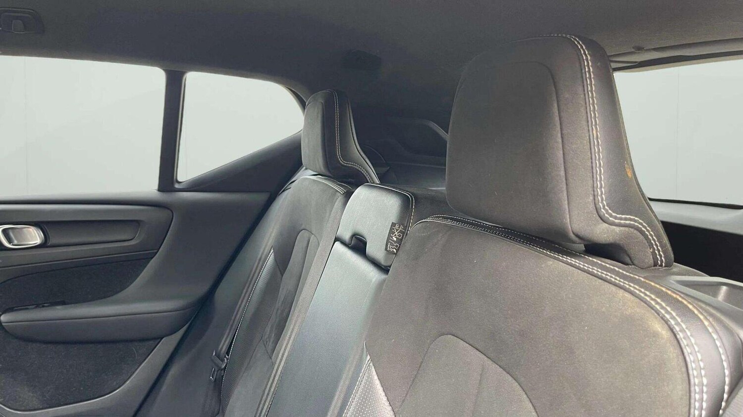 Used Volvo XC40 2018 for sale - 78070558: Photo 28