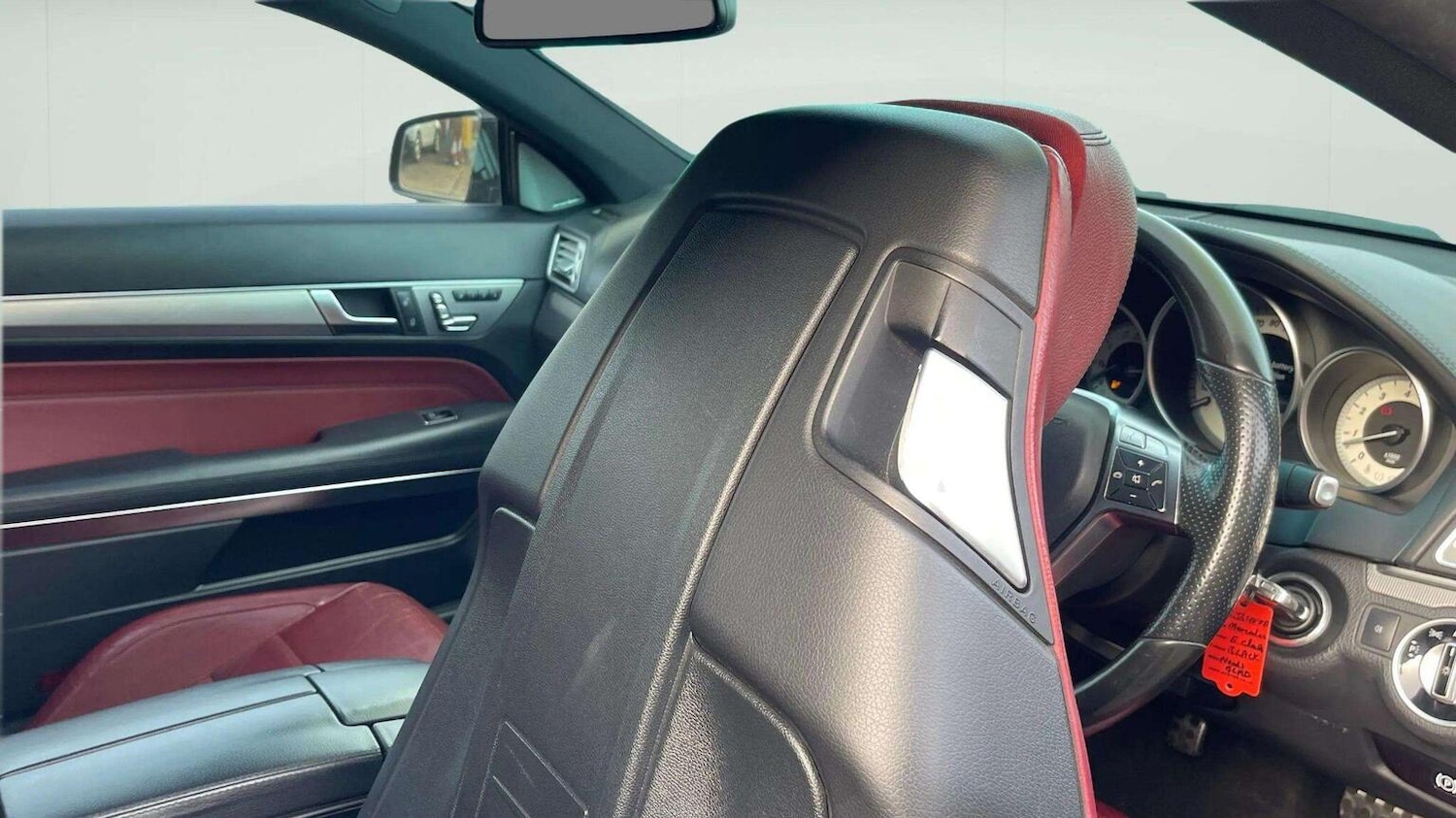 Used Mercedes-Benz E Class 2014 for sale - 78070379: Photo 11