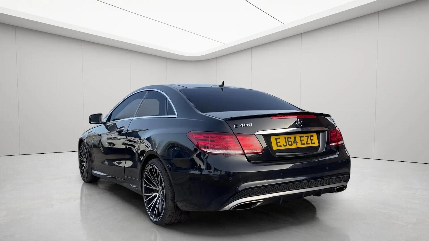 Used Mercedes-Benz E Class 2014 for sale - 78070379: Photo 4