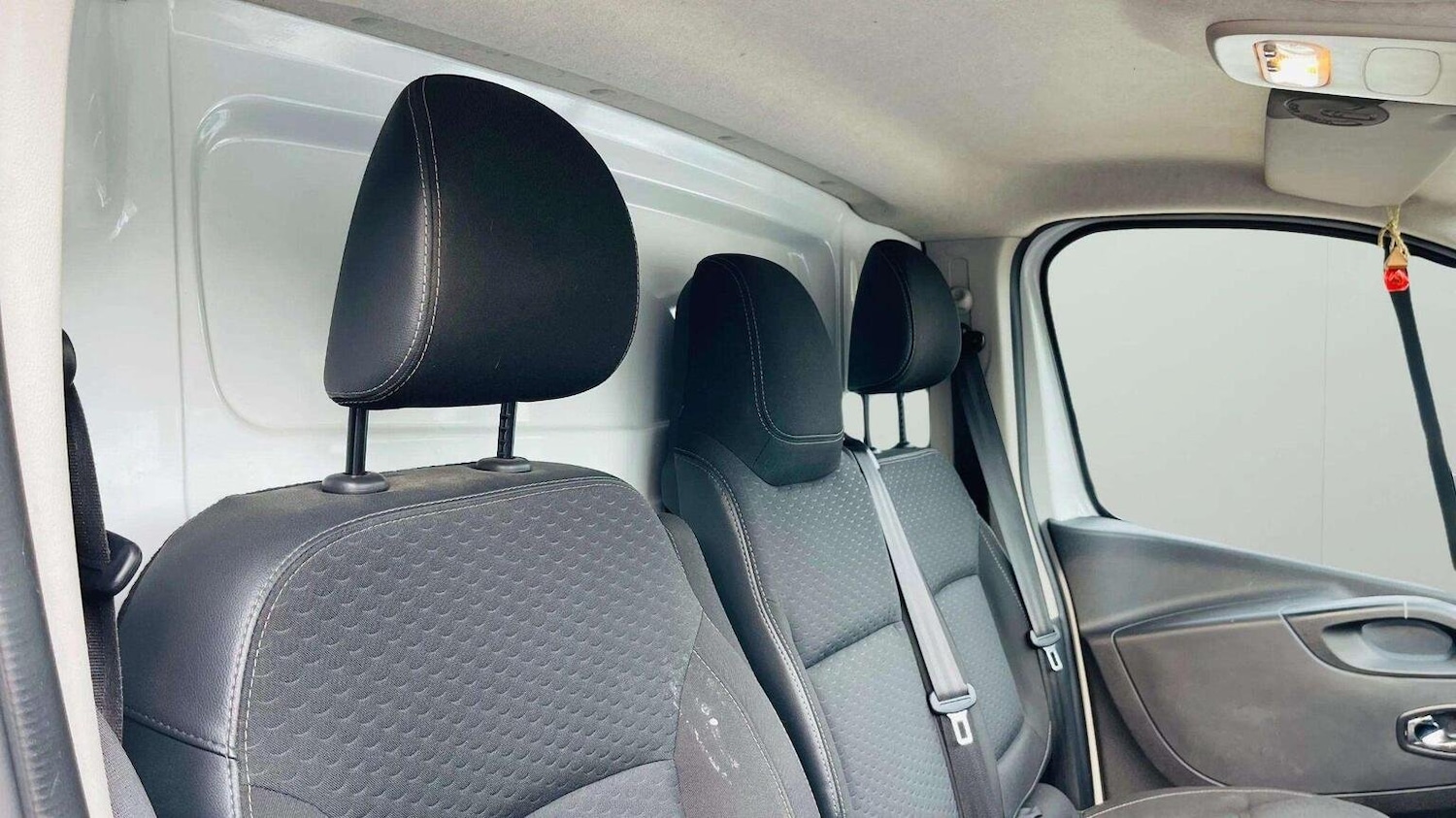 Used Vauxhall Vivaro 2019 for sale - 78070284: Photo 10