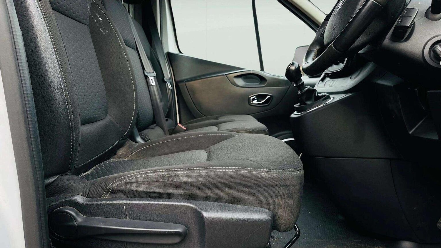 Used Vauxhall Vivaro 2019 for sale - 78070284: Photo 11